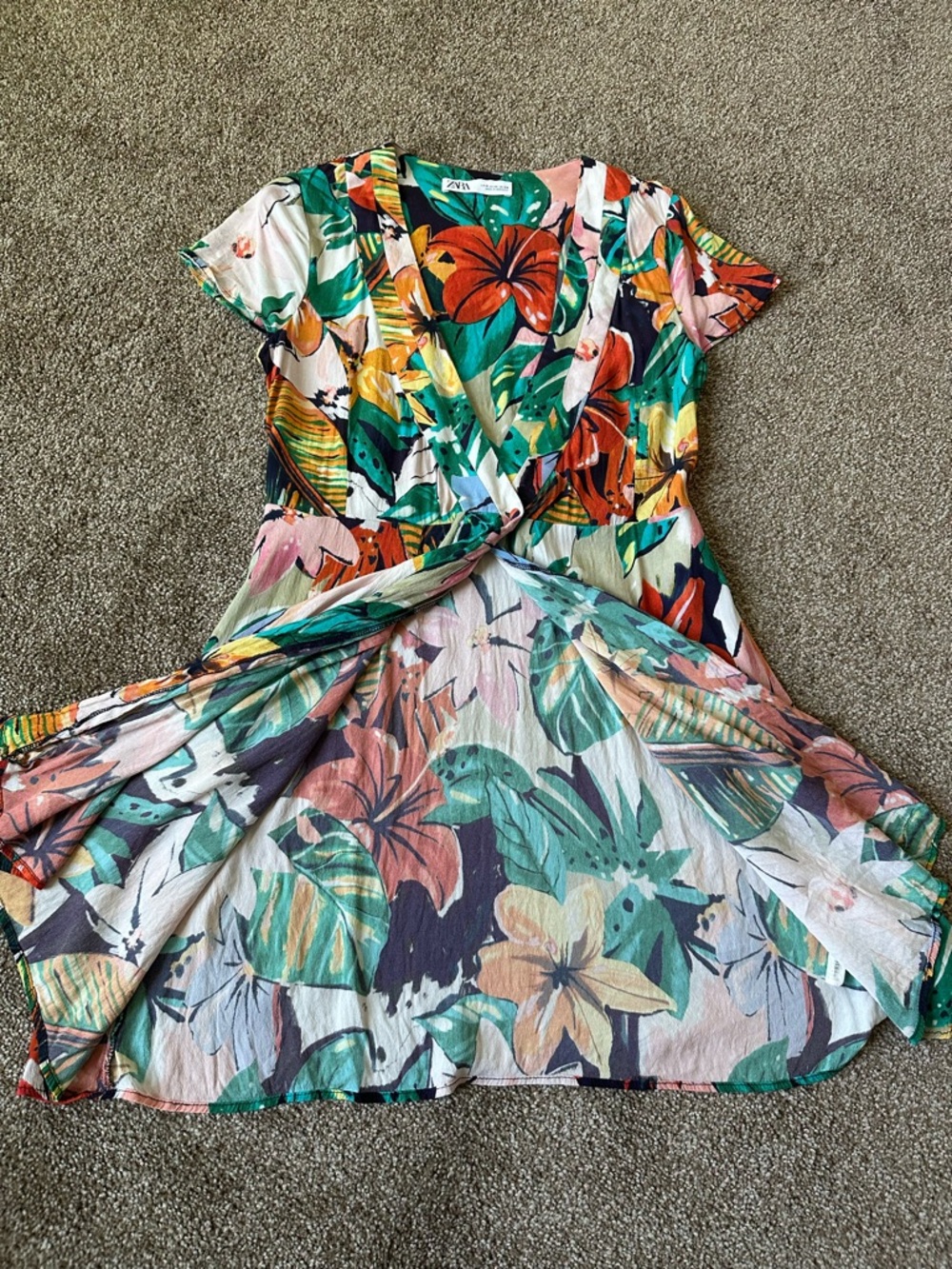 Zara Tropical Floral Wrap Mini Dress Pockets Size M (Fits Like XS) - Picture 3 of 14